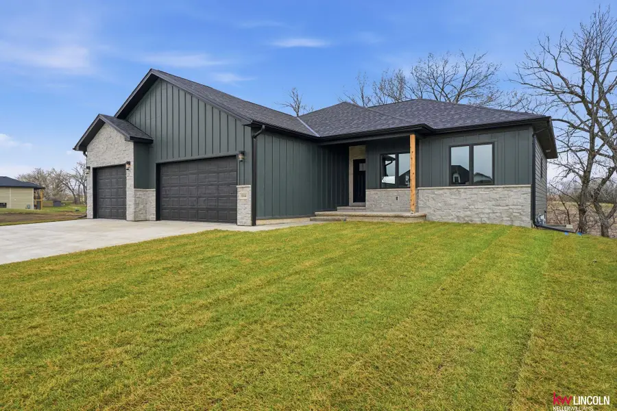 1044 Tuscan Trail, Hickman, NE 68372 - #2