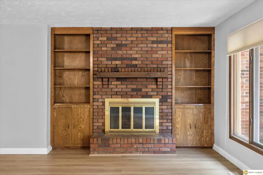 802 N 121st Street, Omaha, NE 68154 - #2