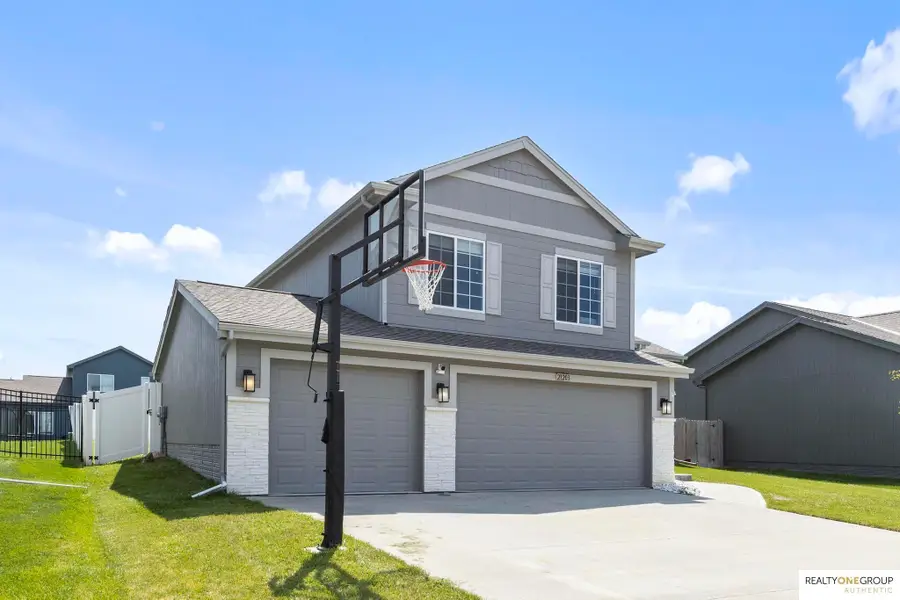 21203 Drexel Street, Elkhorn, NE 68022-4088 - #2