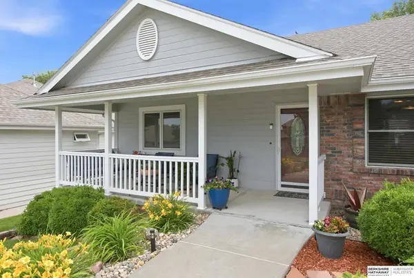 3941 S 183rd Avenue, Omaha, NE 68130