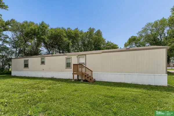 1075 W 8th Street #19, North Bend, NE 68649