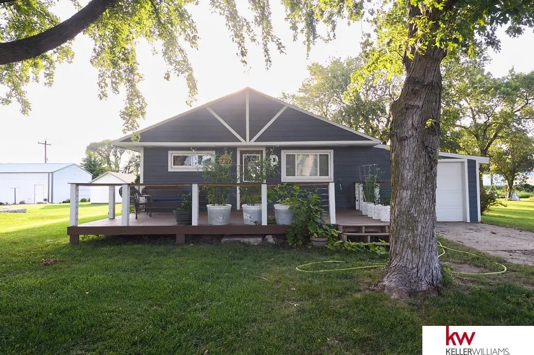 1012 Thayer Avenue, Chester, NE 68327 - #1