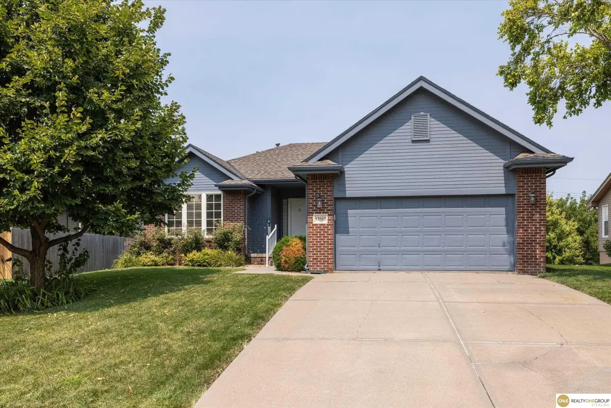13502 Camden Avenue, Omaha, NE 68164 - #1