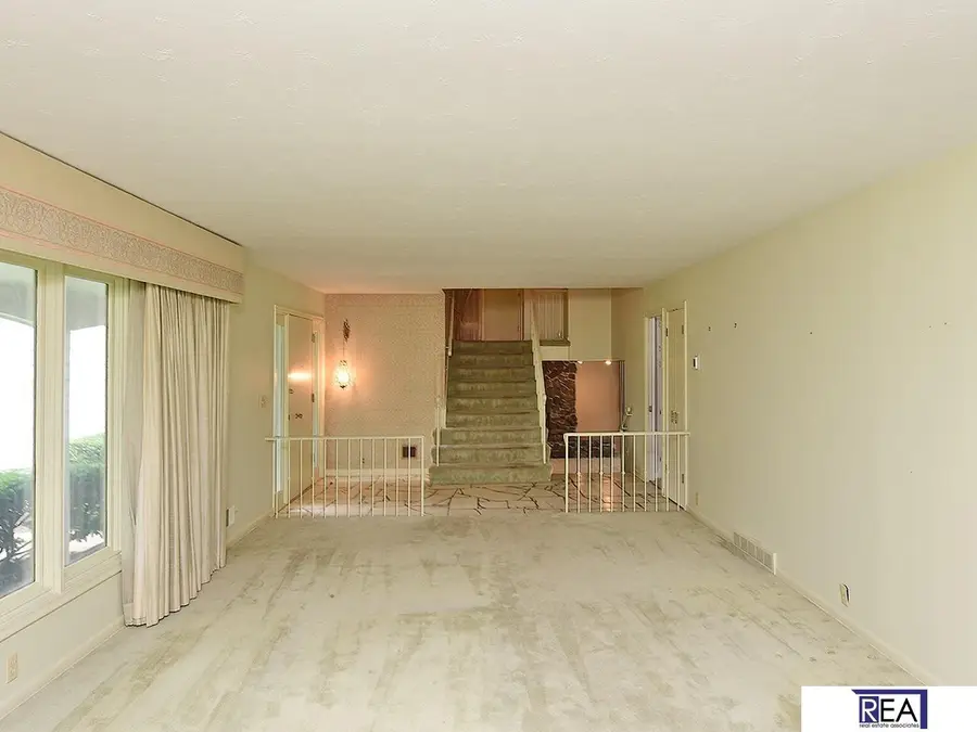 1424 S 117th Street, Omaha, NE 68144 - #3