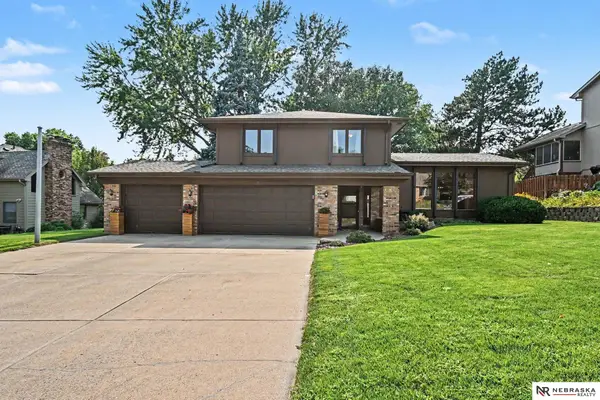 1012 N 128th Street, Omaha, NE 68154