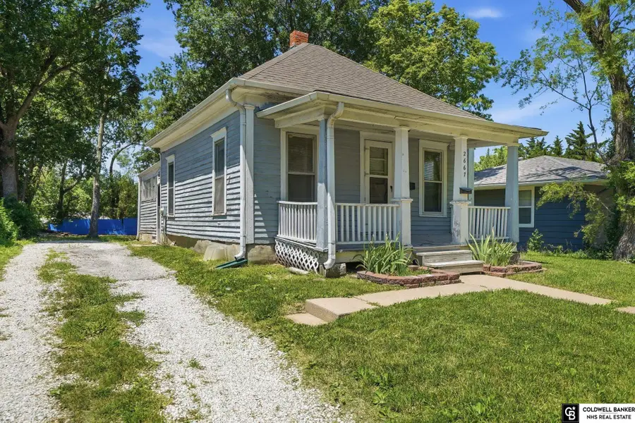 2667 S 10th Street, Lincoln, NE 68502 - #2