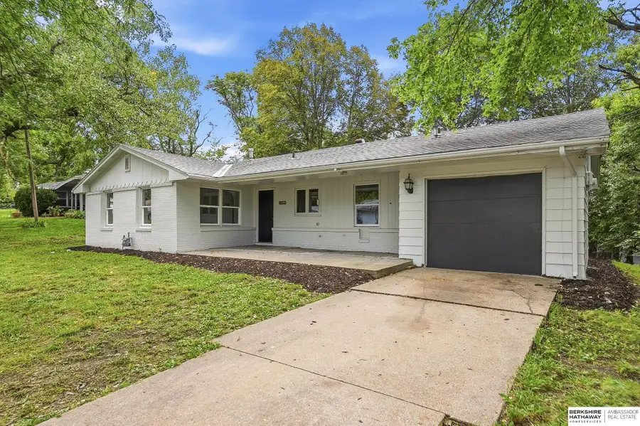 5400 W Benton Street, Lincoln, NE 68524 - #2