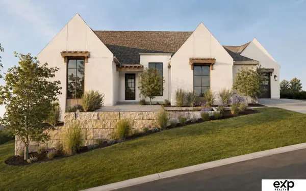 22706 Sanctuary Ridge Drive, Elkhorn, NE 68022