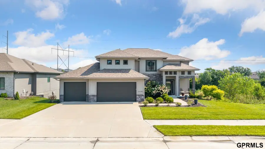 2419 N 187 Avenue, Elkhorn, NE 68022 - #2