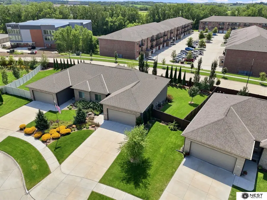 3747 Broadbear Road, Lincoln, NE 68516 - #3