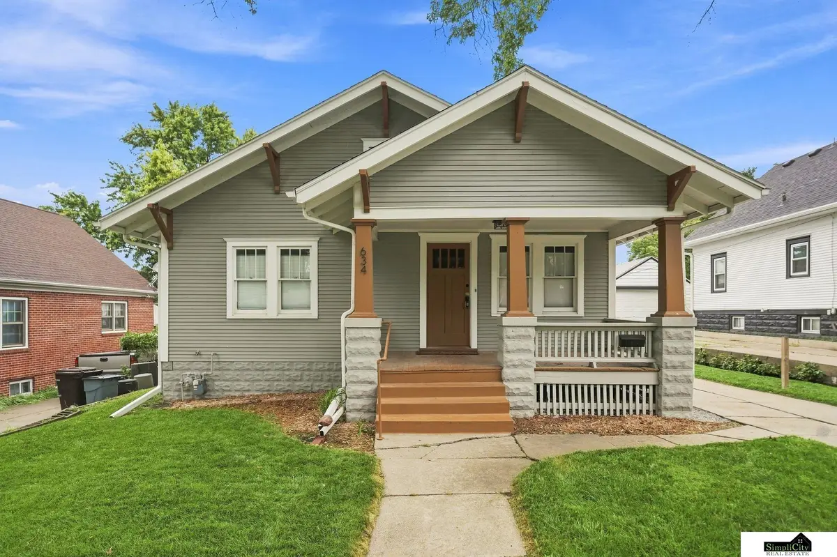 634 Washington Street, Lincoln, NE 68502 - #1