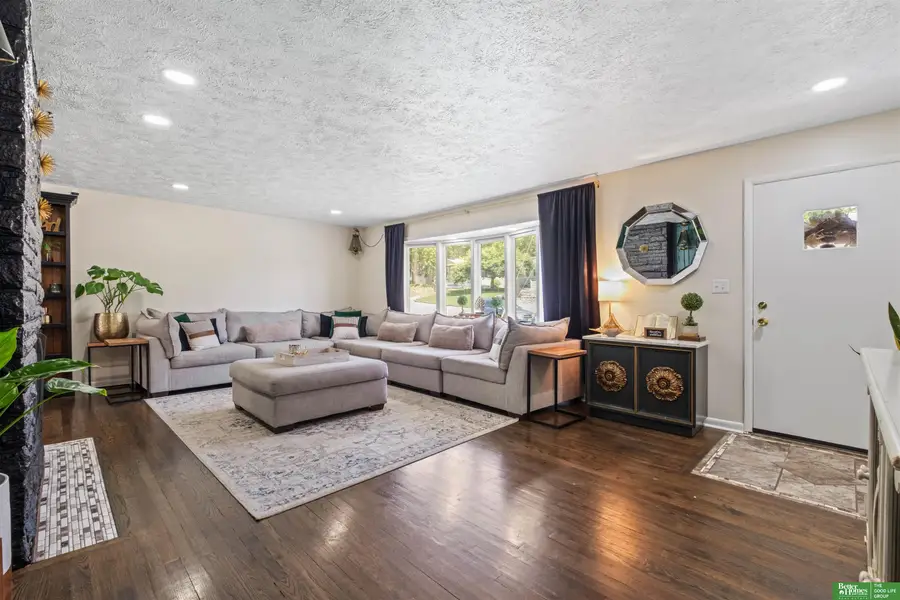 1812 Madison Street, Bellevue, NE 68005 - #2