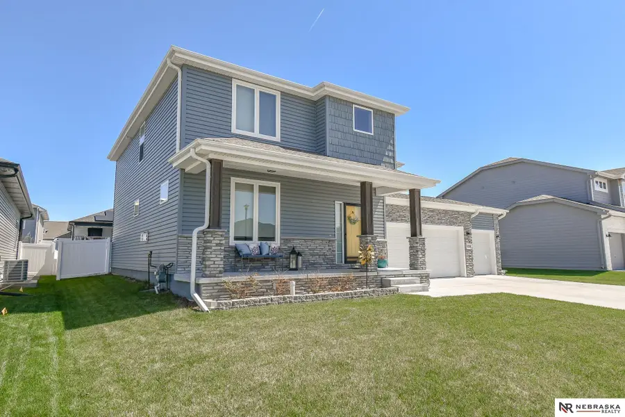 8726 S 82nd Street, Lincoln, NE 68516 - #2