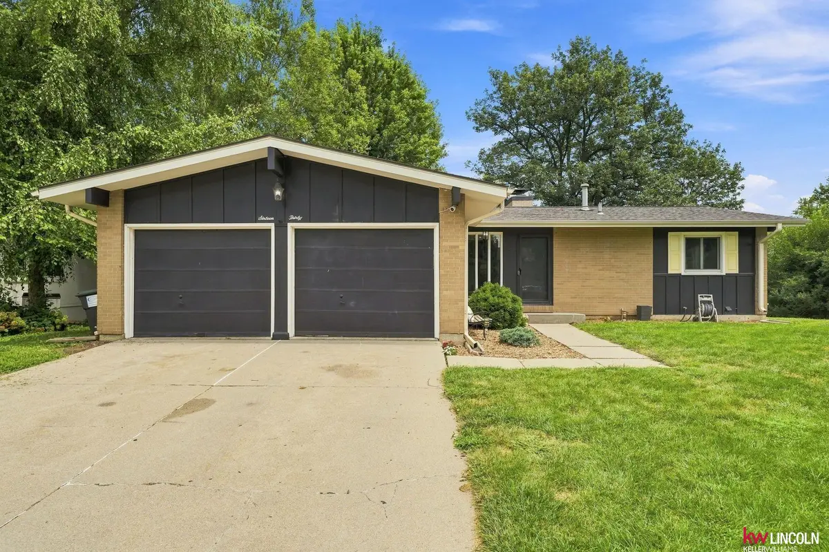 1630 S 77th Street, Lincoln, NE 68506 - #1