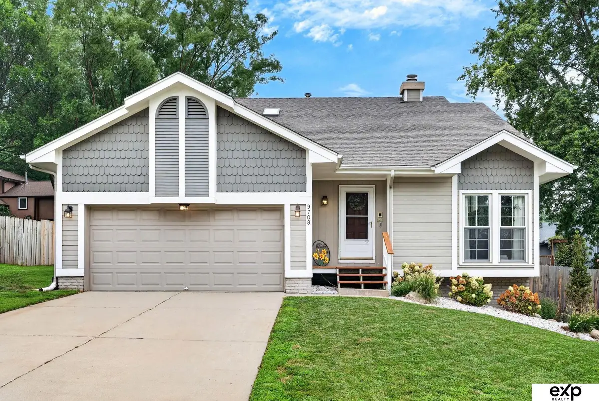 9708 S 21 Avenue, Bellevue, NE 68123 - #1