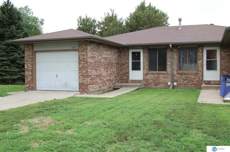 5605-5607 Salt Valley View Street, Lincoln, NE 68512 - #2