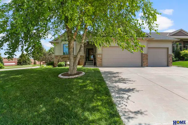 8900 S 28th Street, Lincoln, NE 68516