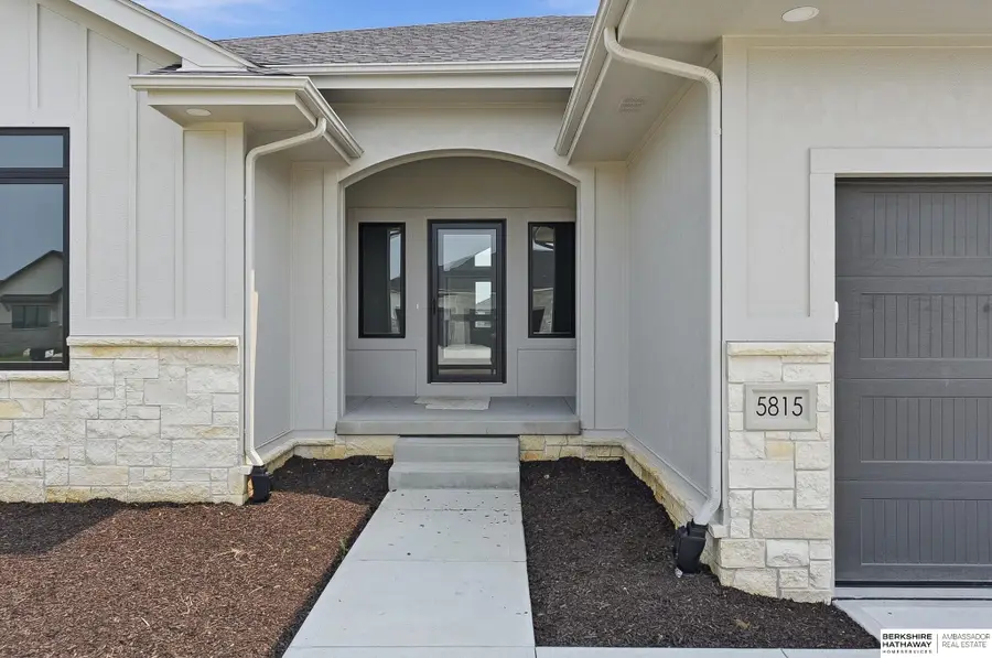 5815 N 198th Street, Elkhorn, NE 68022 - #2