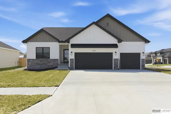 11658 S 124th Avenue, Papillion, NE 68046
