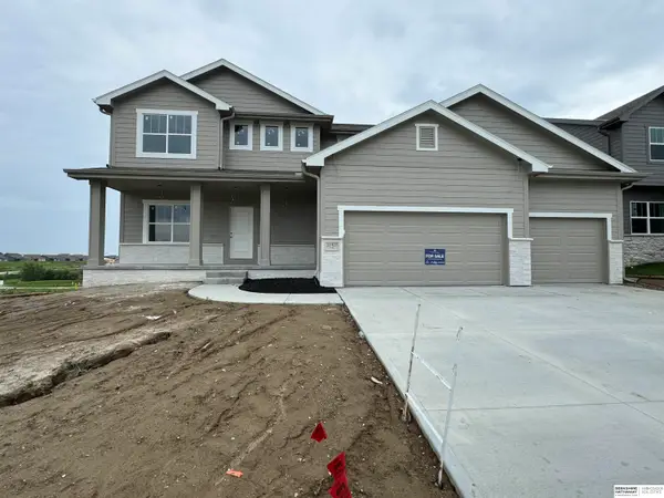 21427 Y Street, Elkhorn, NE 68022