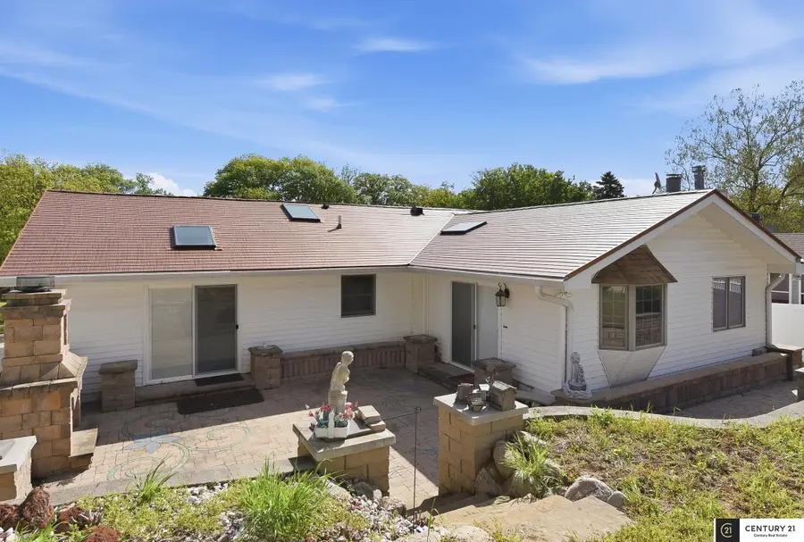 408 Kountze Memorial Drive, Bellevue, NE 68005 - #3