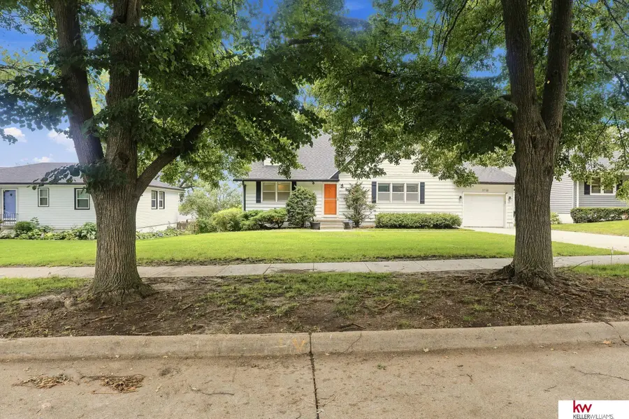 3718 S 49th Avenue, Omaha, NE 68106 - #3