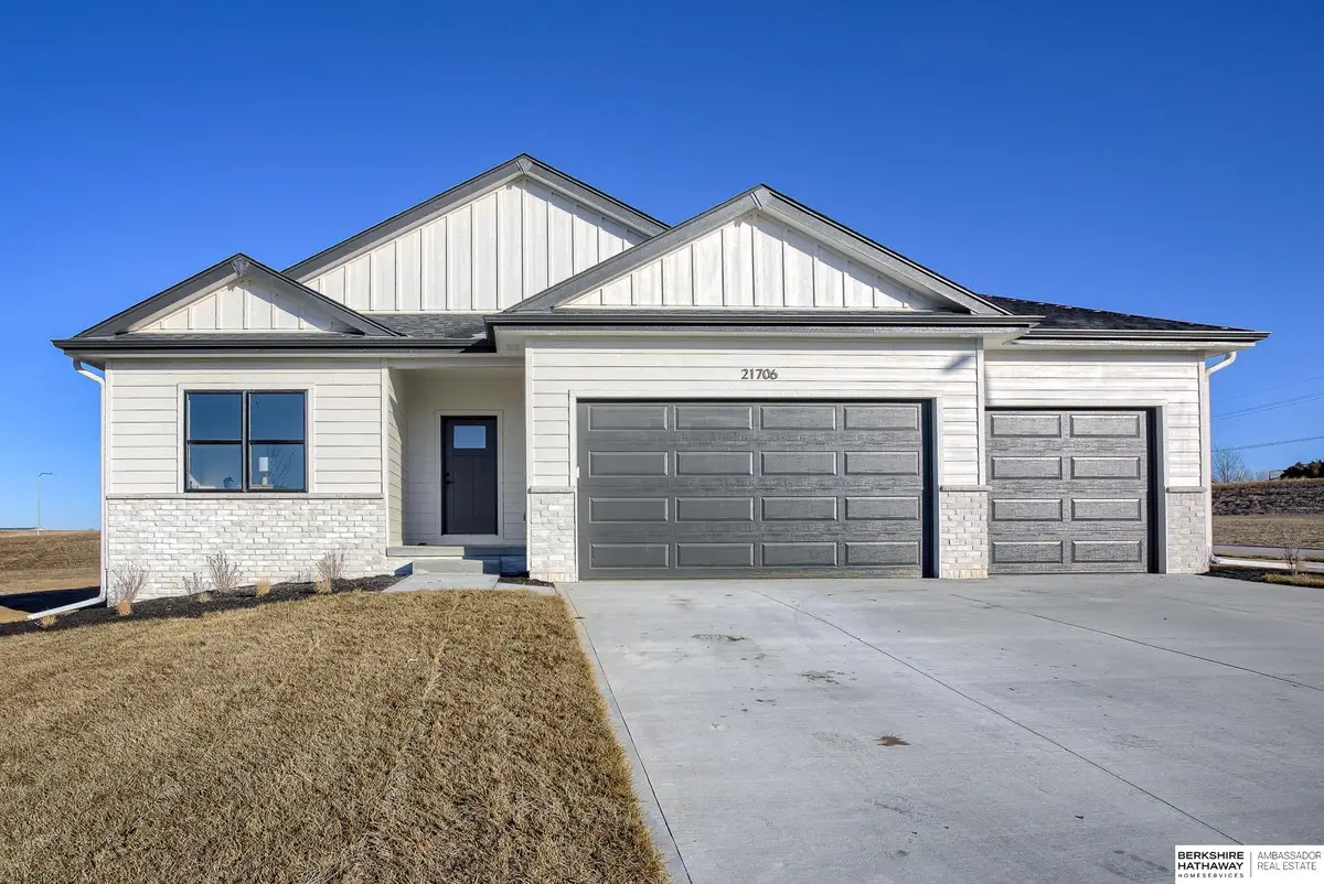 11663 S 125th Street, Papillion, NE 68046 - #1