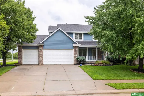 4321 N 159 Avenue, Omaha, NE 68116