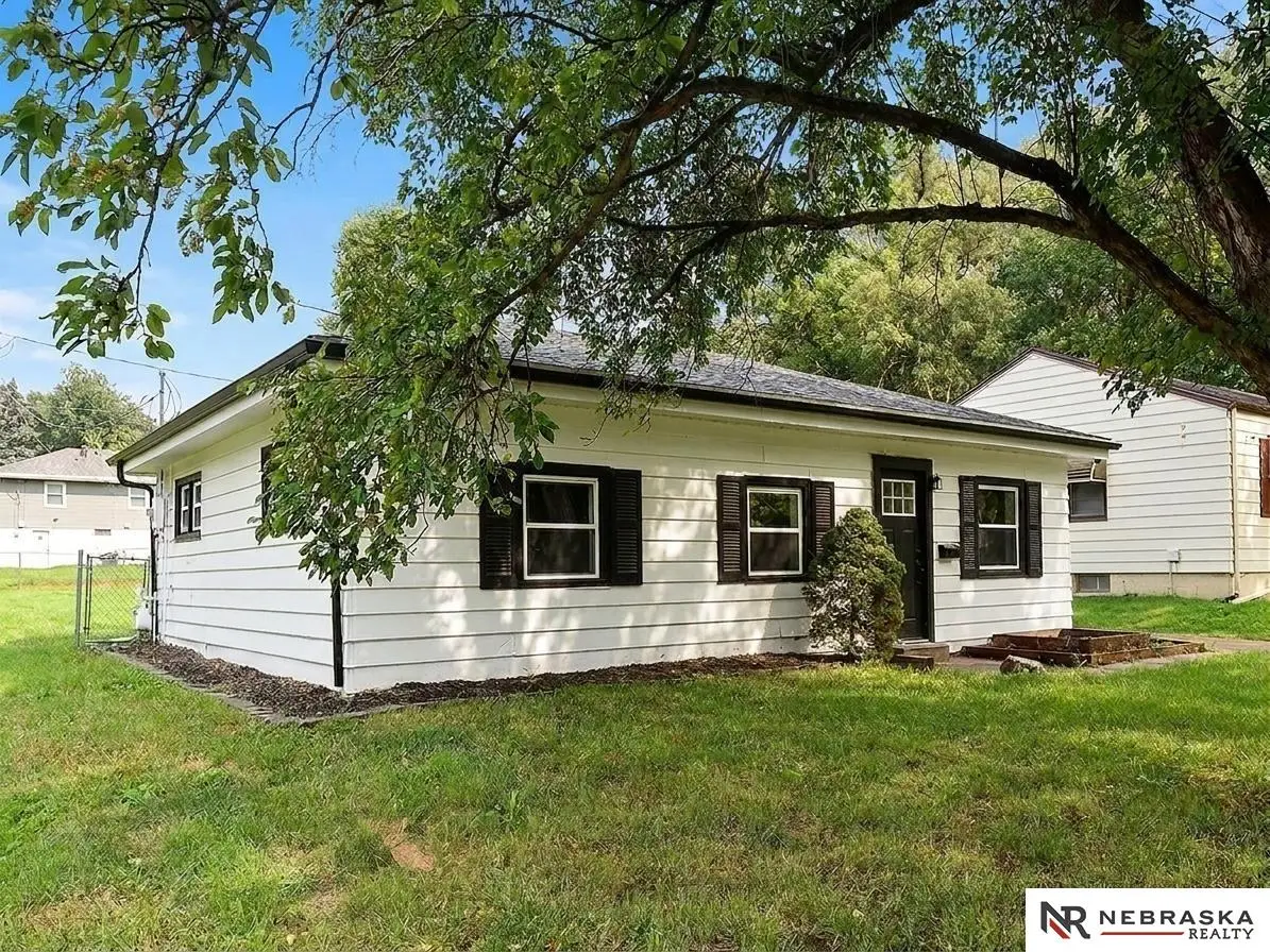 3924 Kansas Avenue, Omaha, NE 68111 - #1