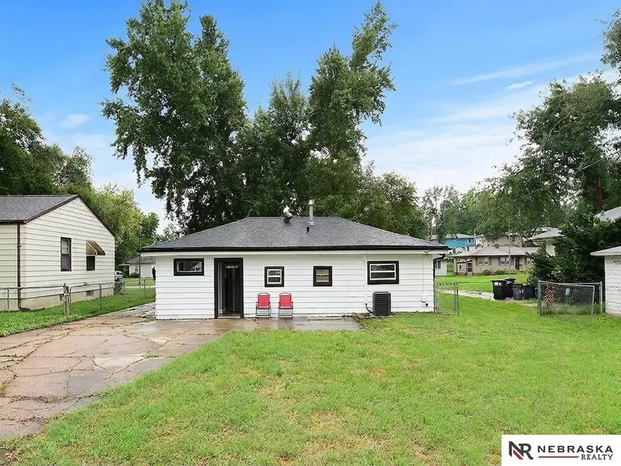 3924 Kansas Avenue, Omaha, NE 68111 - #2