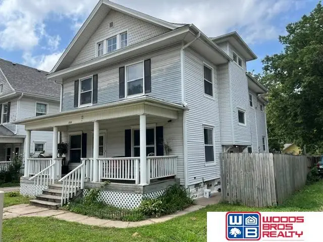 329 S 27th Street, Lincoln, NE 68510 - #1