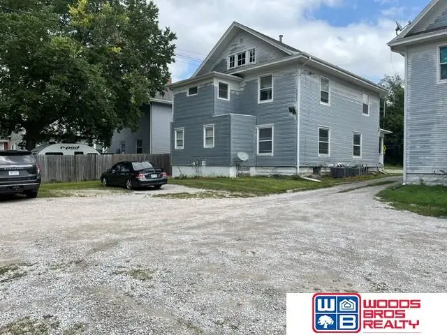 329 S 27th Street, Lincoln, NE 68510 - #3