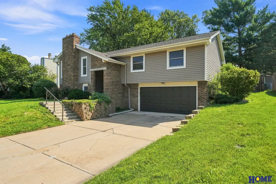 3310 Fox Hollow Road, Lincoln, NE 68506 - #3