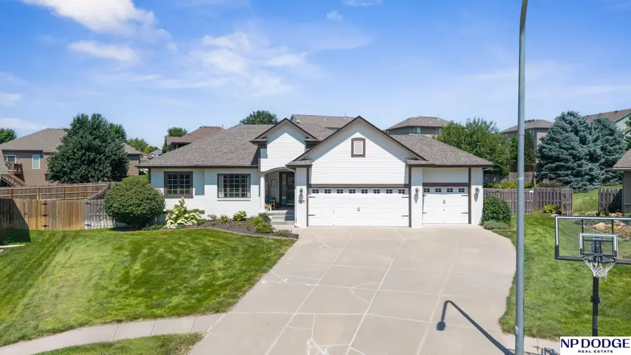 19302 K Circle, Omaha, NE 68135 - #2