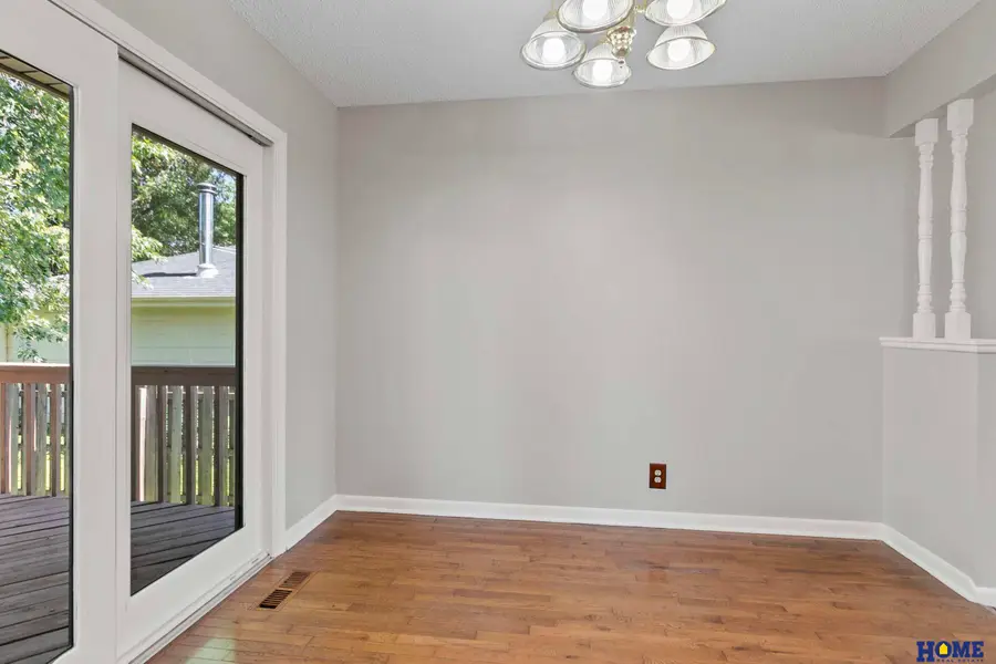 5720 Dogwood Drive, Lincoln, NE 68516 - #2