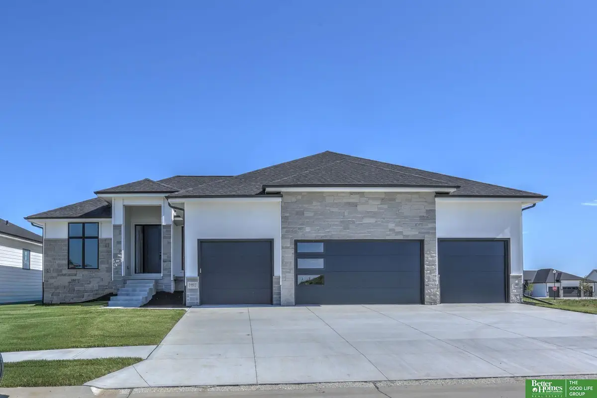 5807 N 197th Street, Elkhorn, NE 68022 - #1