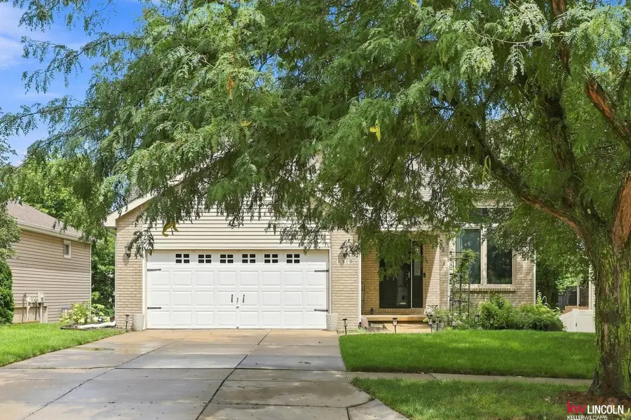 5310 Madalyn Road, Lincoln, NE 68516 - #3