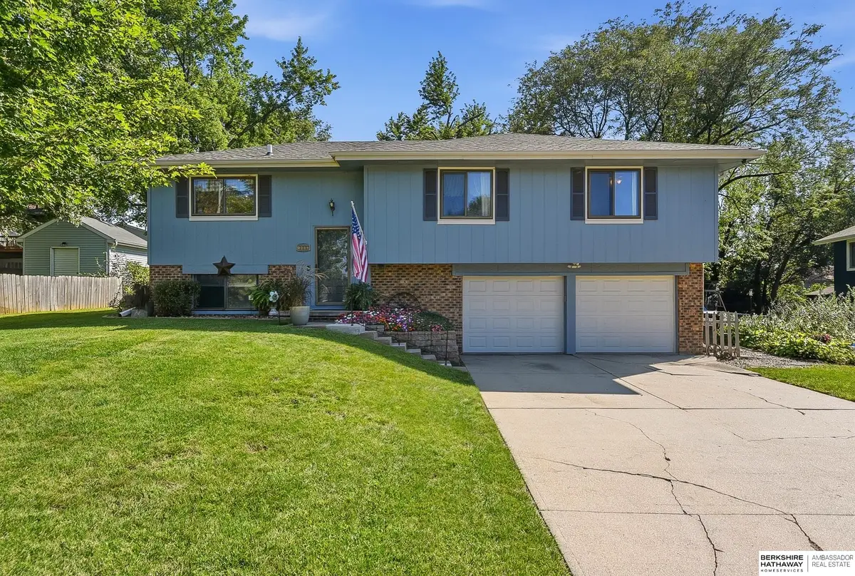 7605 Gertrude Street, La Vista, NE 68128 - #1