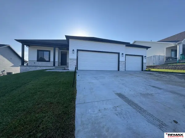 1047 S 9th Avenue, Ashland, NE 68003