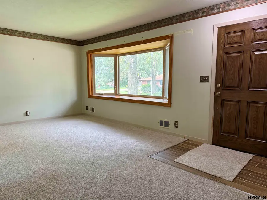 410 Skyway Road, Lincoln, NE 68505 - #2