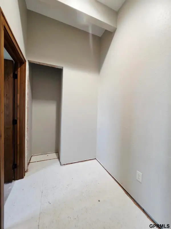 624 2nd Street, Friend, NE 68359