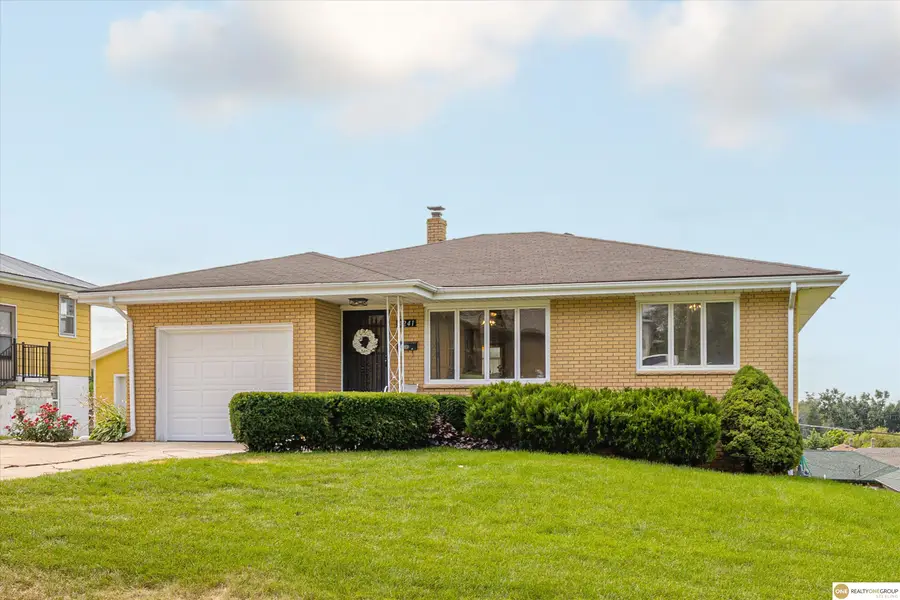 4241 Madison Street, Omaha, NE 68107 - #2