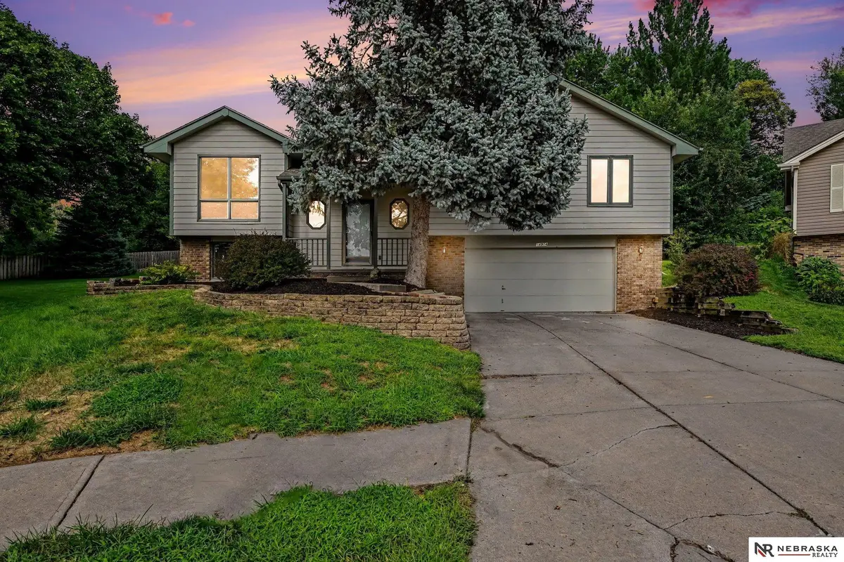14914 Western Circle, Omaha, NE 68154 - #1