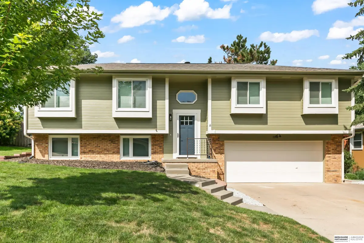 1008 Conestoga Road, Papillion, NE 68046 - #1