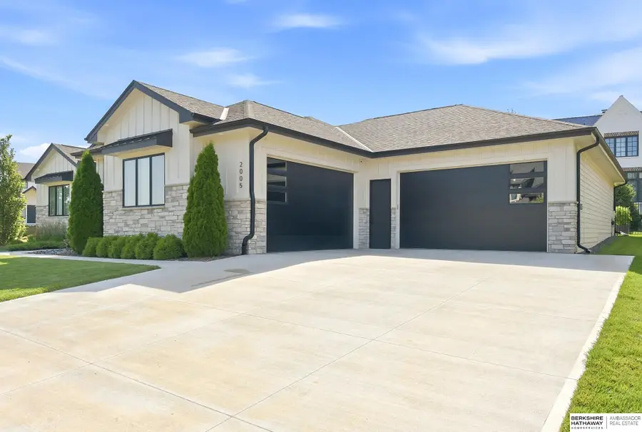 2005 S 208th Street, Elkhorn, NE 68022 - #3