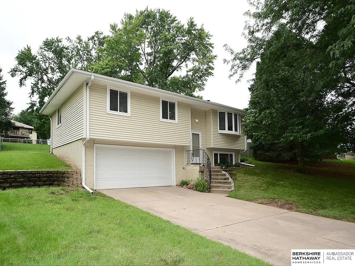5907 Deerwood Drive, Lincoln, NE 68516 - #1