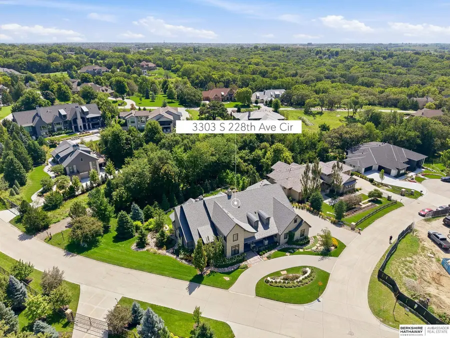 3303 S 228 Avenue Circle, Elkhorn, NE 68022 - #2