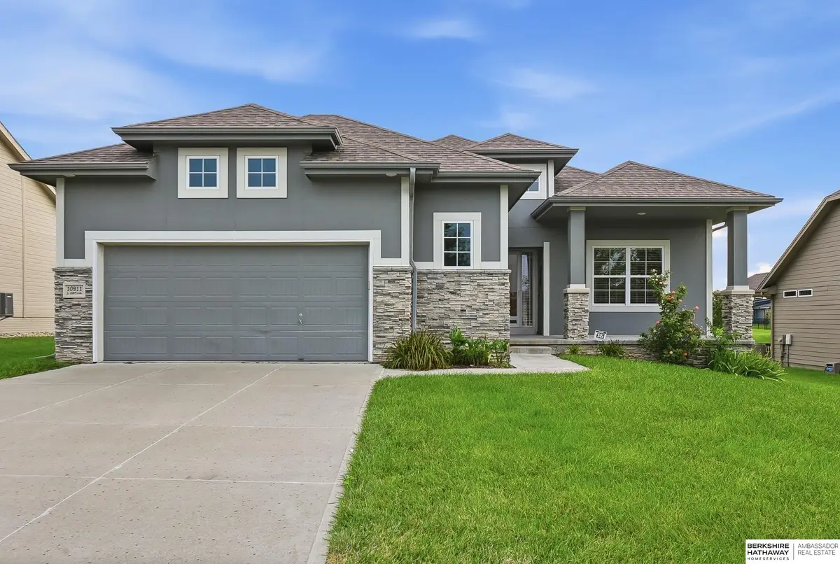 10911 S 186th Avenue, Omaha, NE 68136 - #1