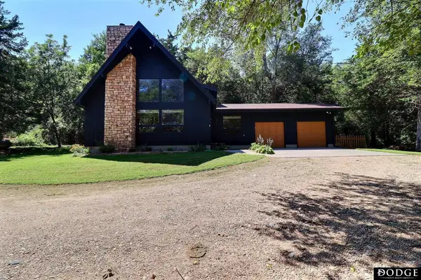 2961 Indian Peak Drive, Morse Bluff, NE 68648