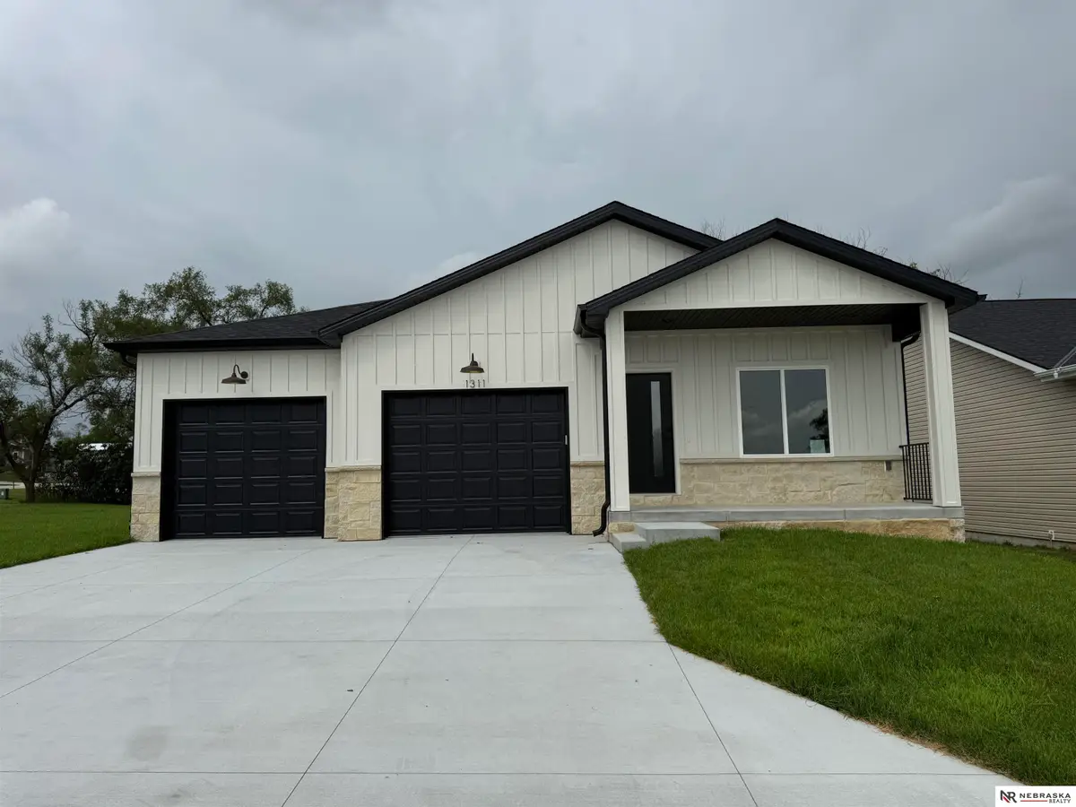 1311 SW 36th Street, Lincoln, NE 68522 - #1